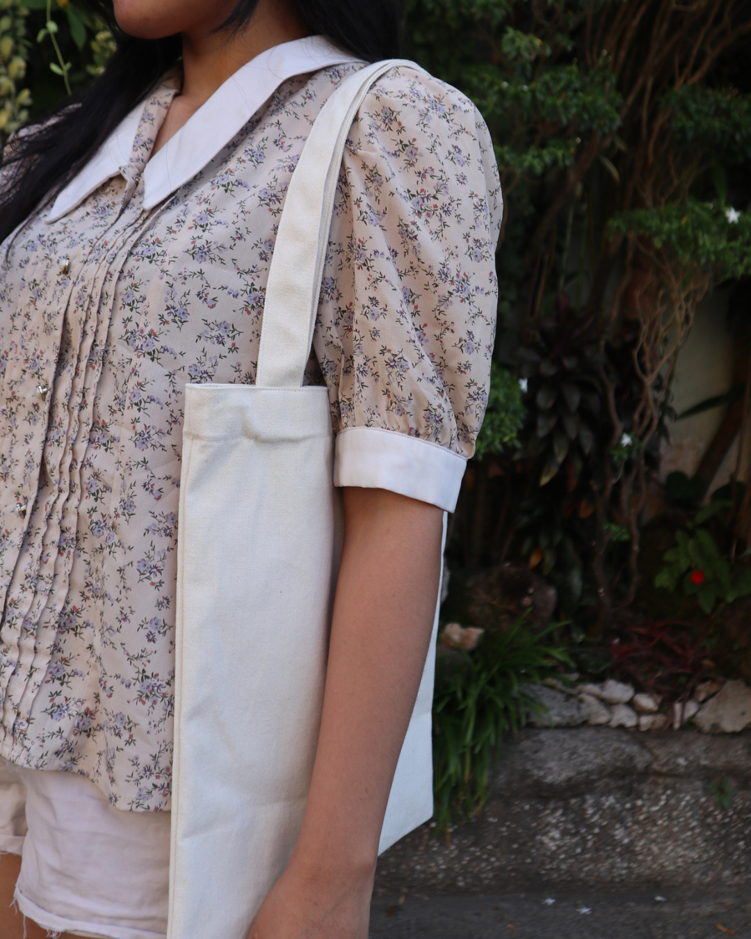50 Pieces Medium Flat Totebag Semi Midweight (250gsm) cream color
