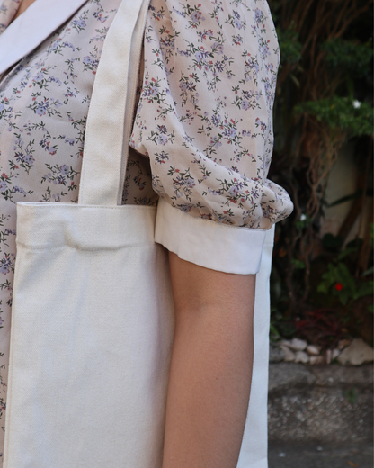 50 Pieces Medium Flat Totebag Semi Midweight (250gsm) cream color