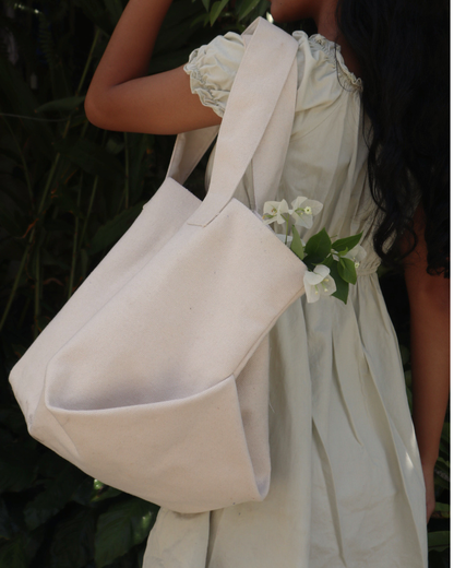 1 Piece Customizable Carry all Totebag Ultra Heavyweight Canvas (550 GSM)